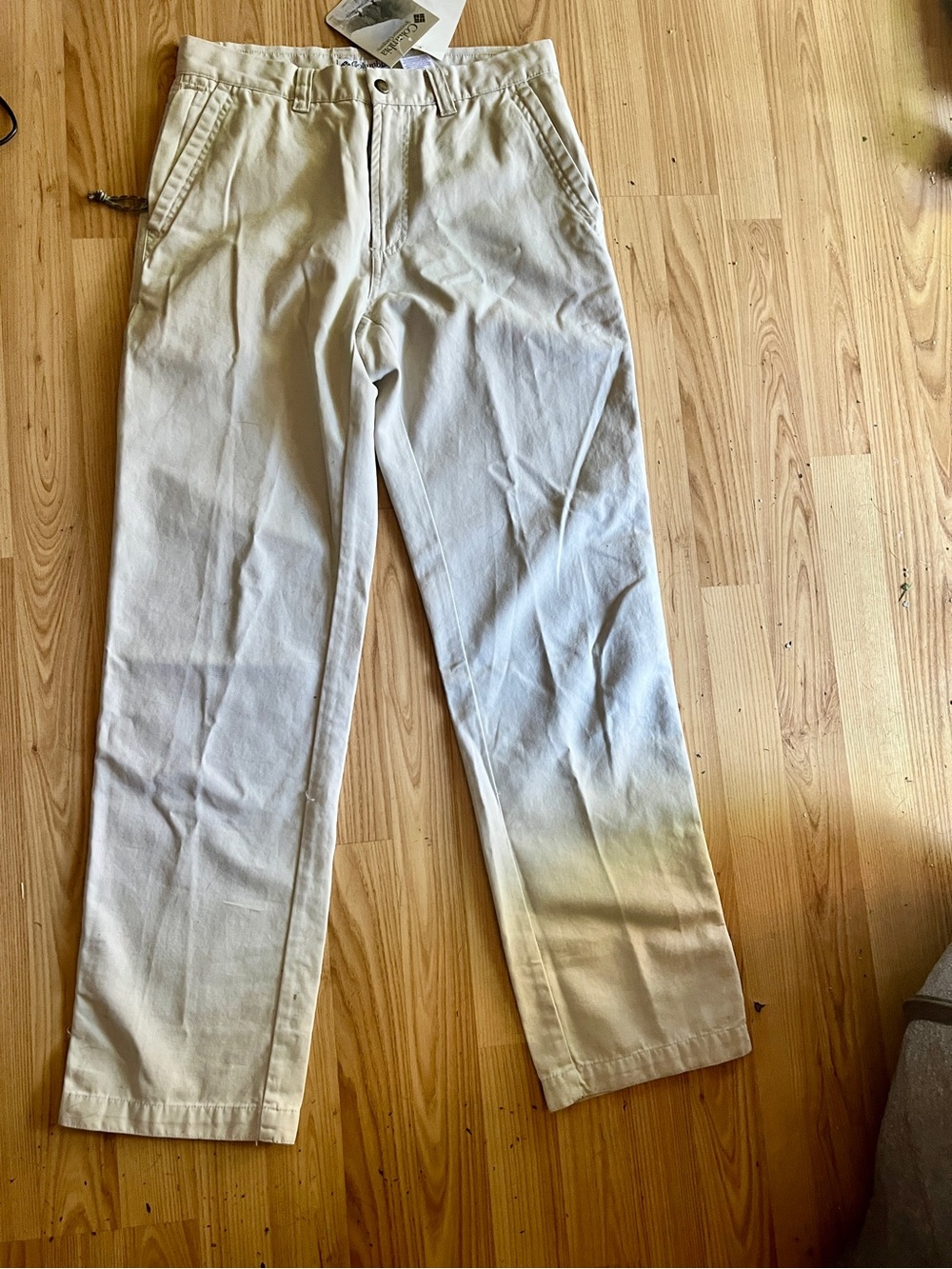 NWT Columbia women’s khaki pants